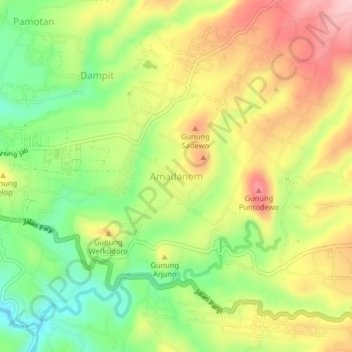 Mapa topográfico Amadanom, altitud, relieve